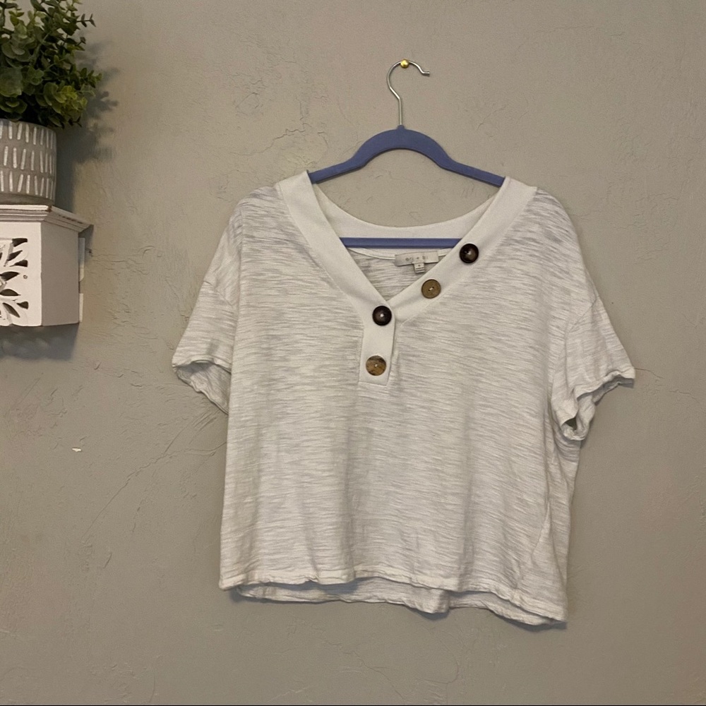 Anthropologie white button tee